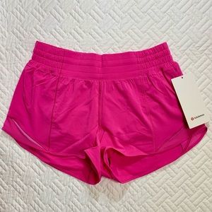 🍋 Lululemon Hotty hot Hr short sonic pink